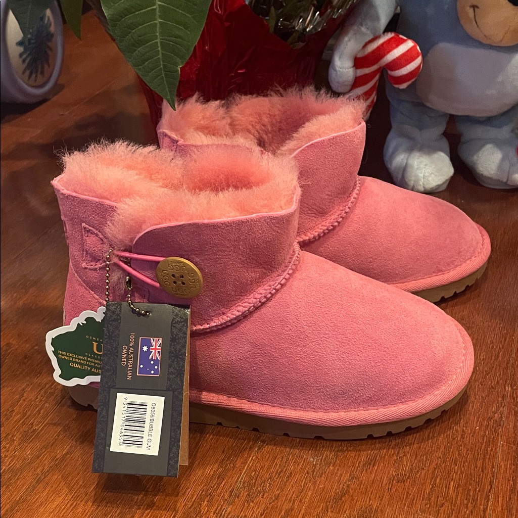 Ugg Kids Mini Button Boot